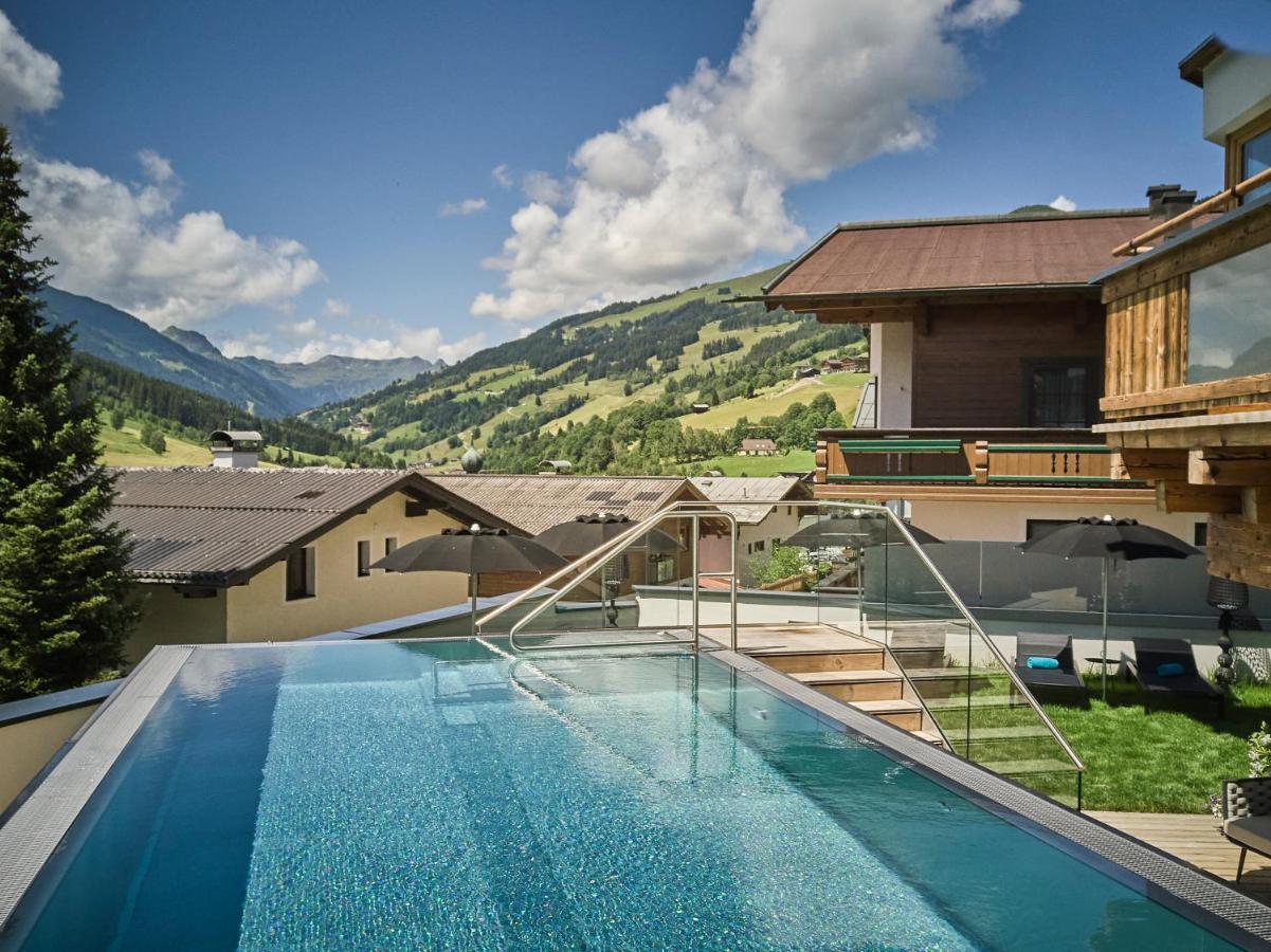 Hotel Astrid Saalbach-Hinterglemm Exterior foto